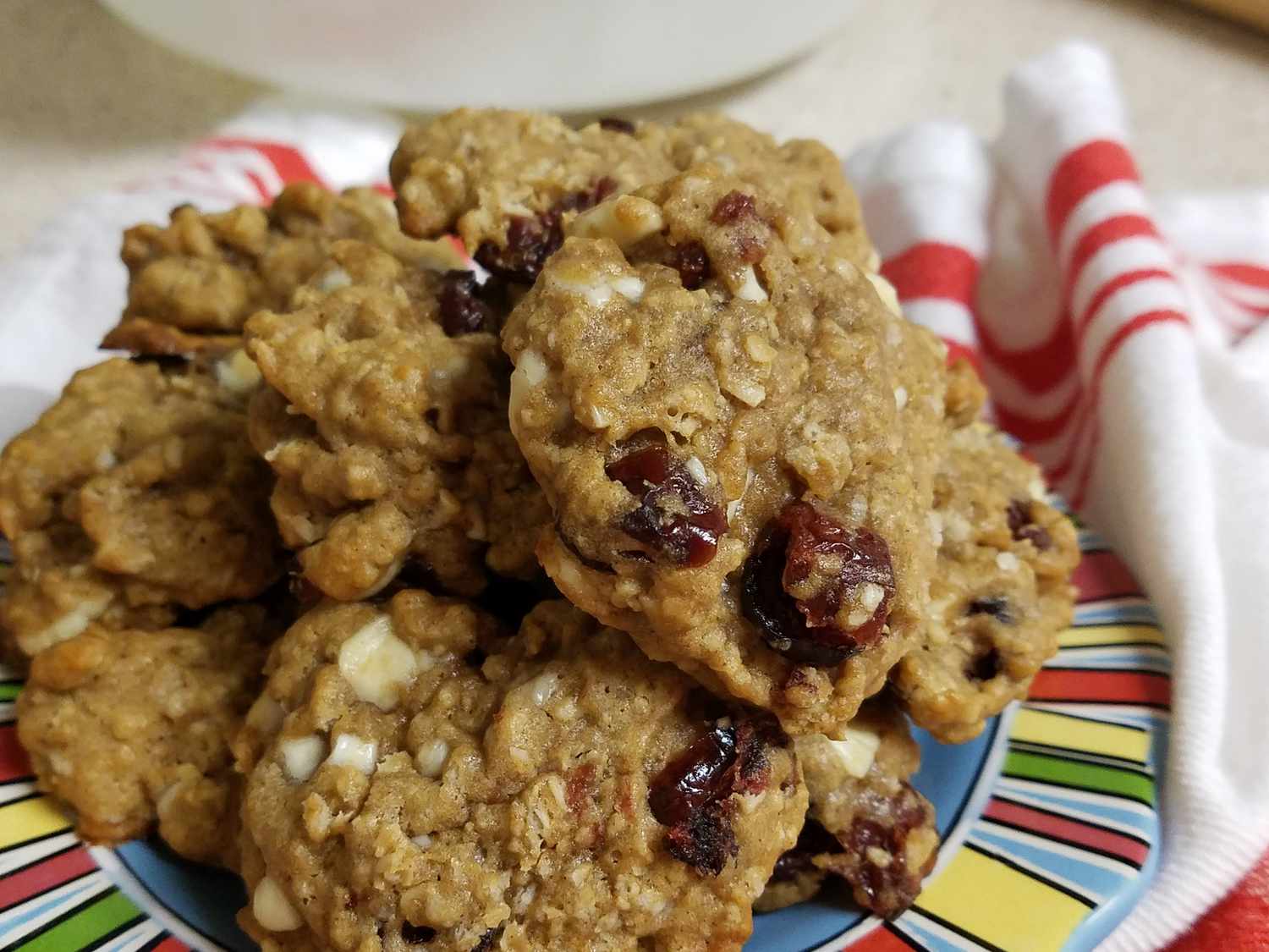 Cranberry White Chocolate Oatmeal Cookies