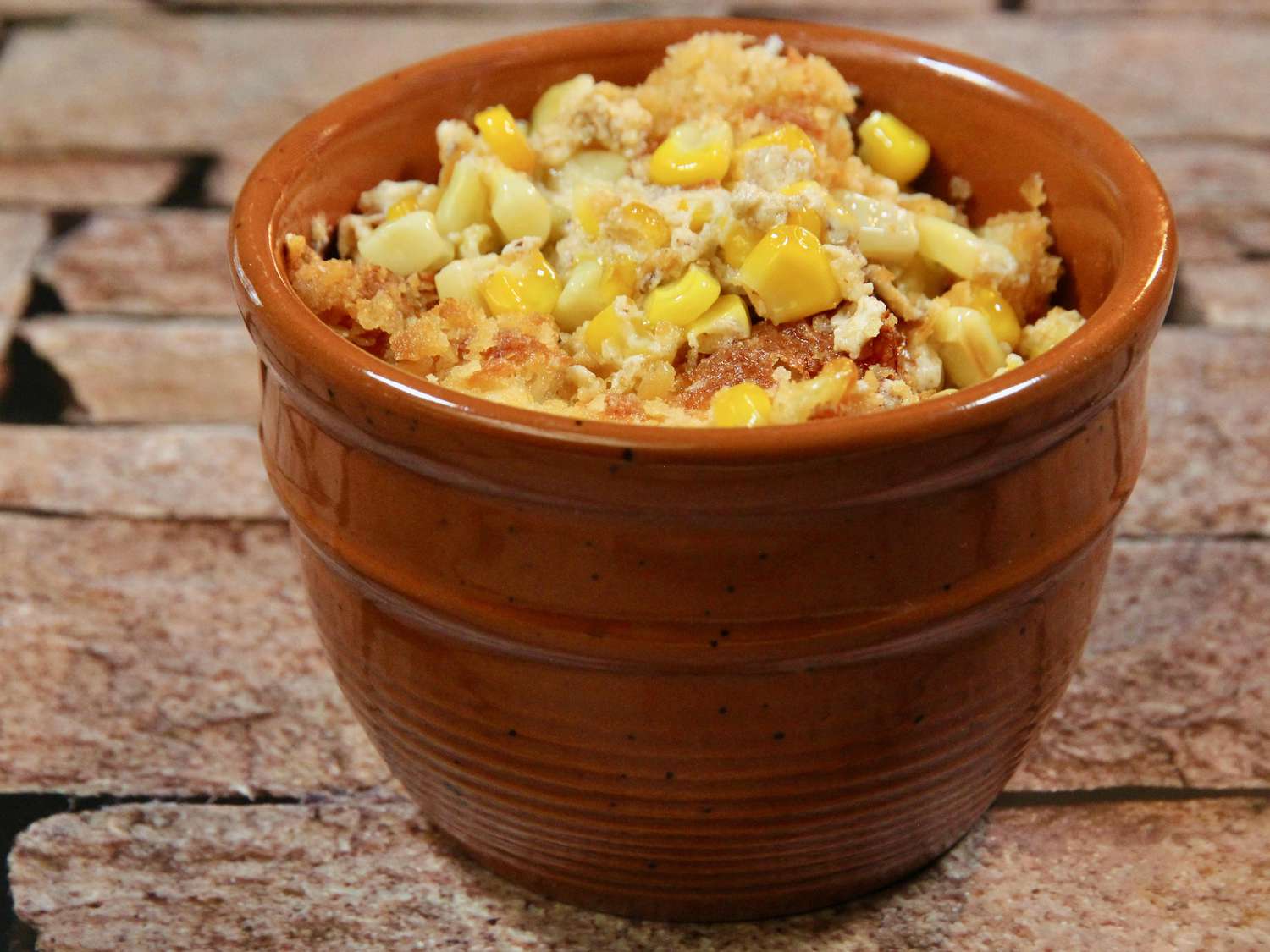 Creamy Baked Corn with Buttery Cracker Topping