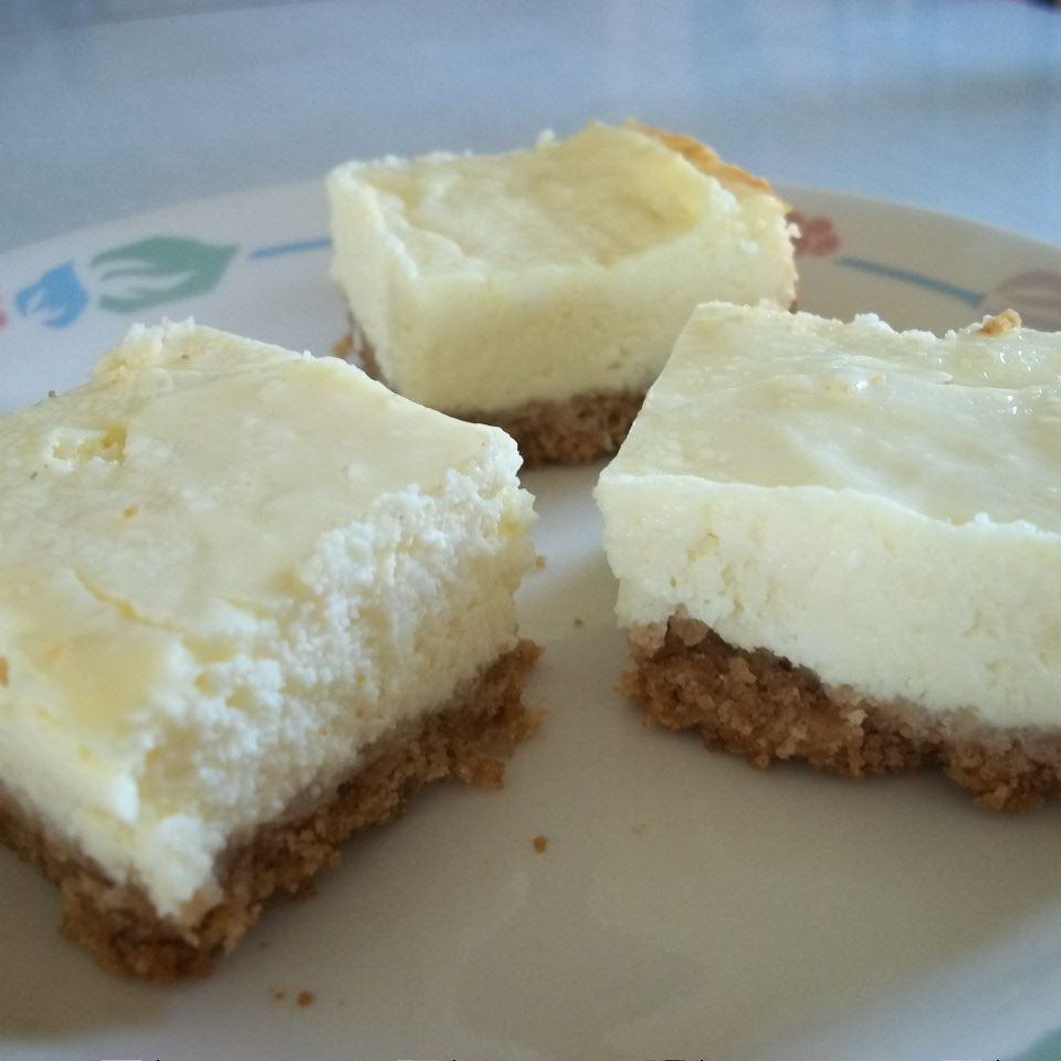 Creamy Cheesecake Bites