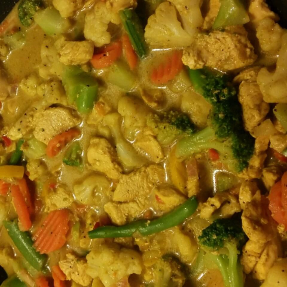 Creamy Chicken Curry with Sherry