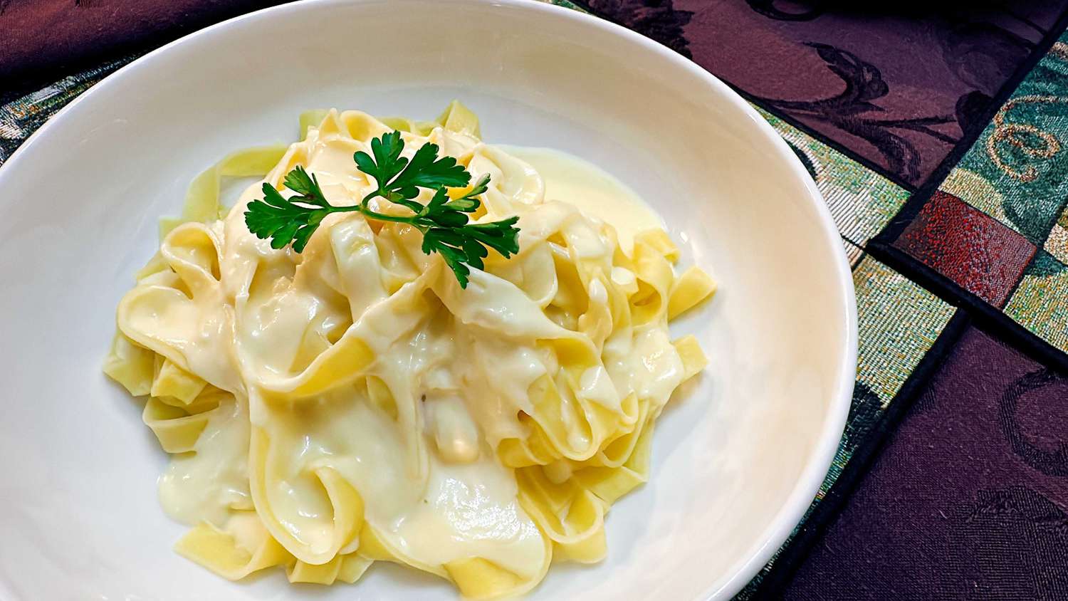 Creamy Fettuccine Alfredo