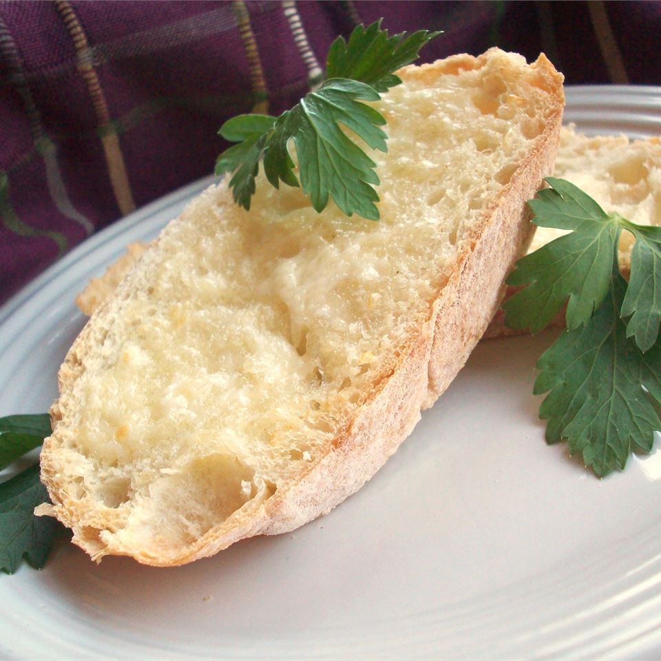 Creamy Garlic Parmesan Bread