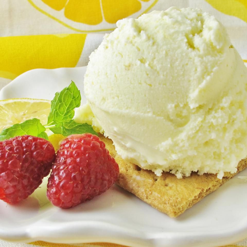 Creamy Lemon Ice Cream