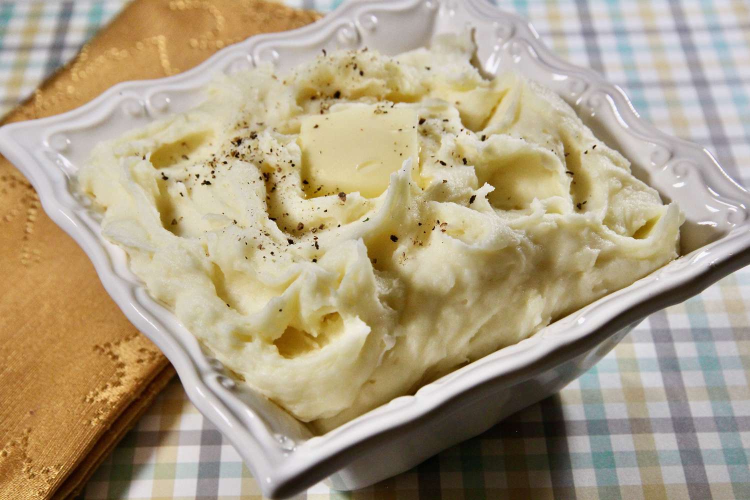 Creamy Mashed Potatoes with Cream Cheese