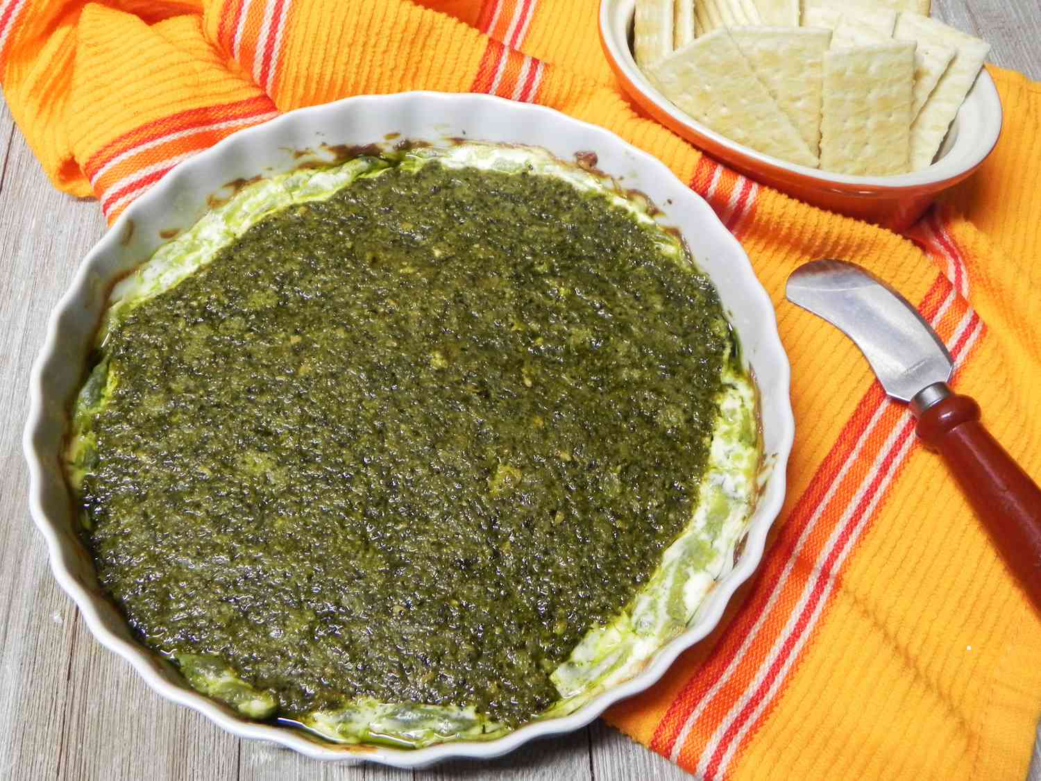 Creamy Pesto Dip