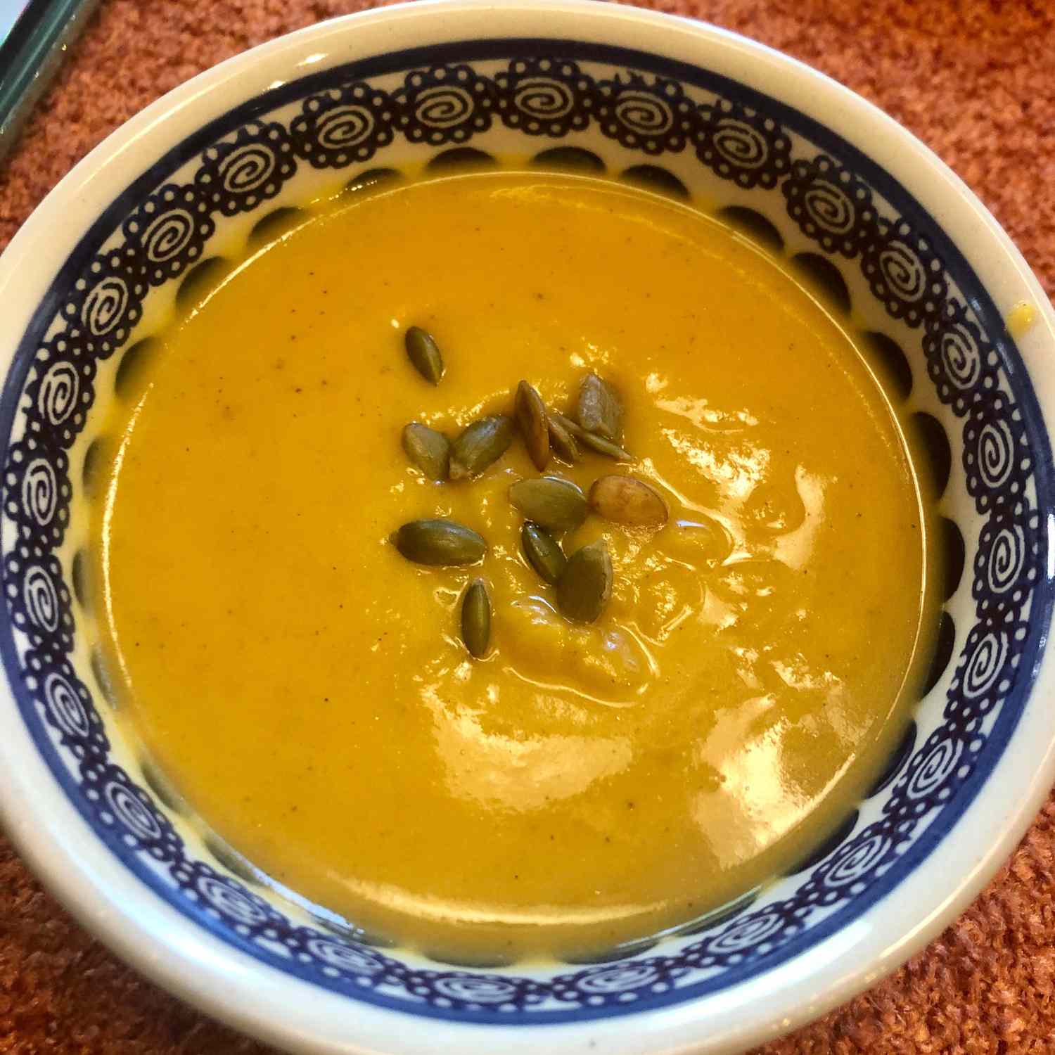 Creamy Roasted Acorn Squash Soup