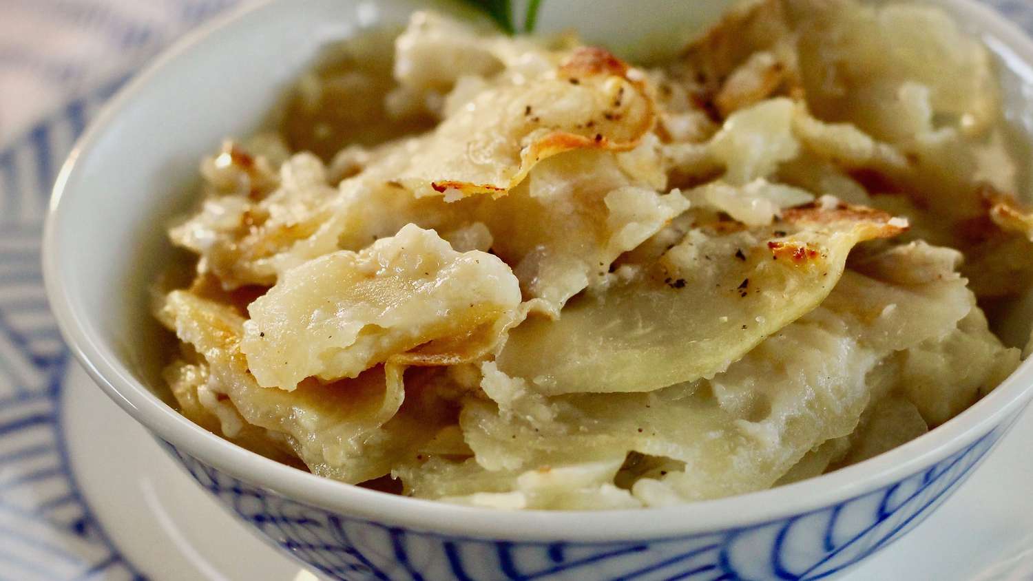 Creamy Scalloped Potatoes Without Cheese