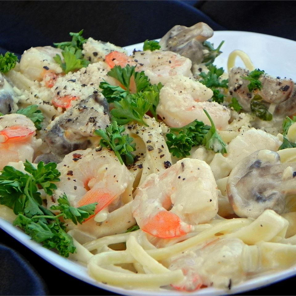 Creamy Shrimp Fettuccine