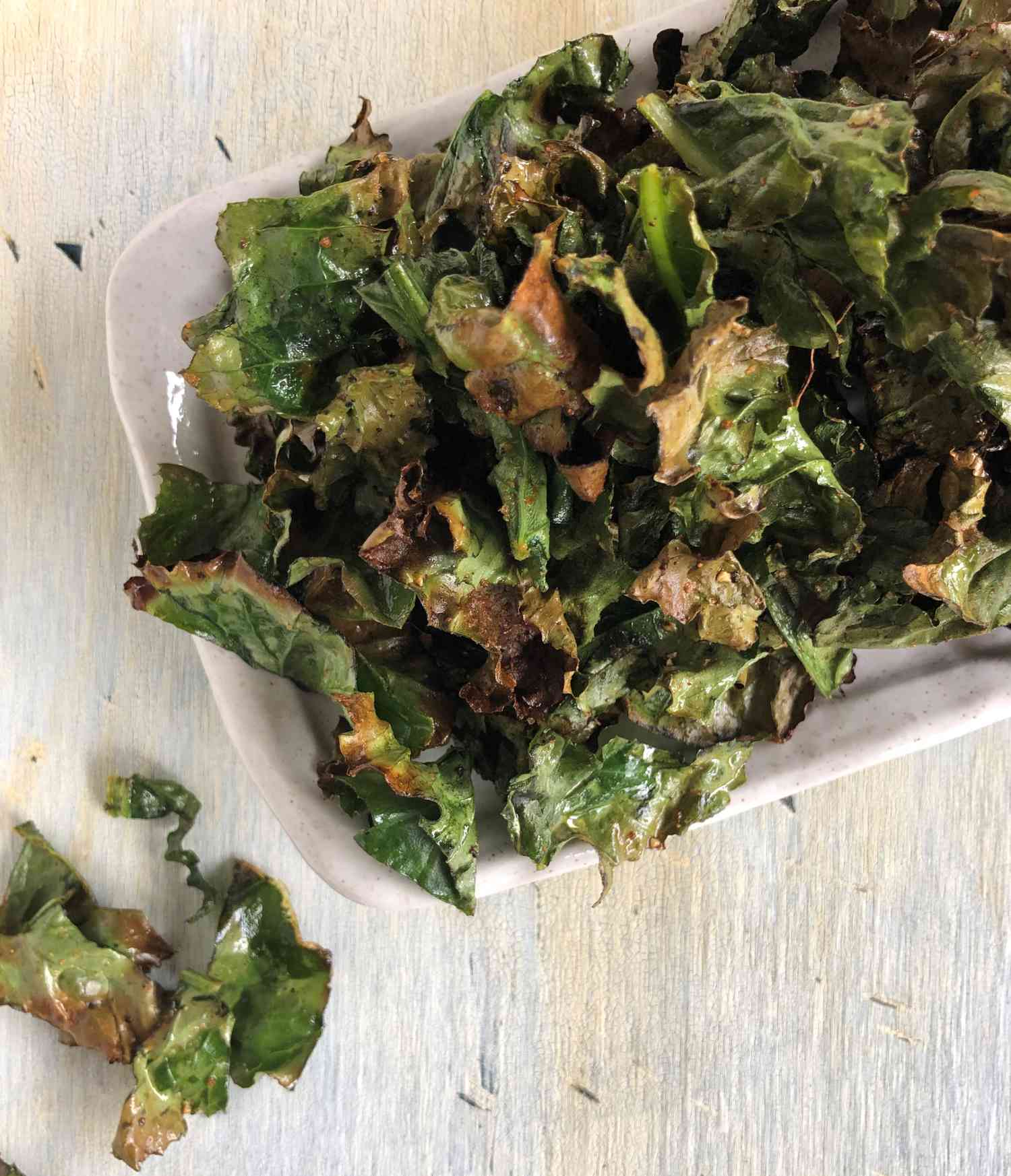 Crispy Air-Fried Kale Chips with Spices