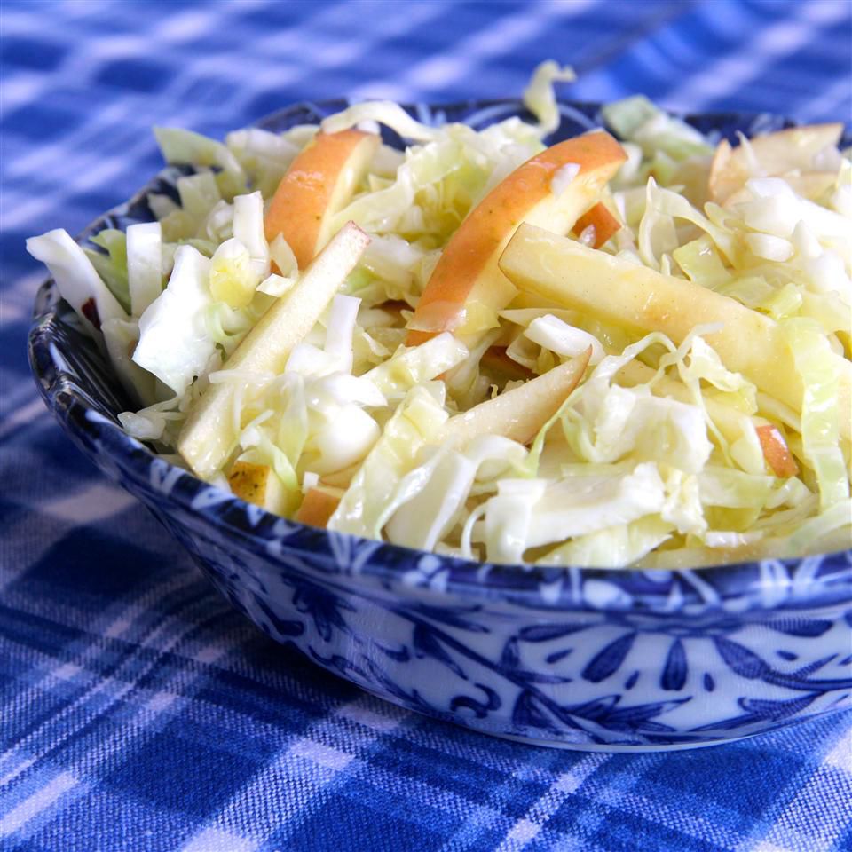 Crispy Apple Cabbage Slaw