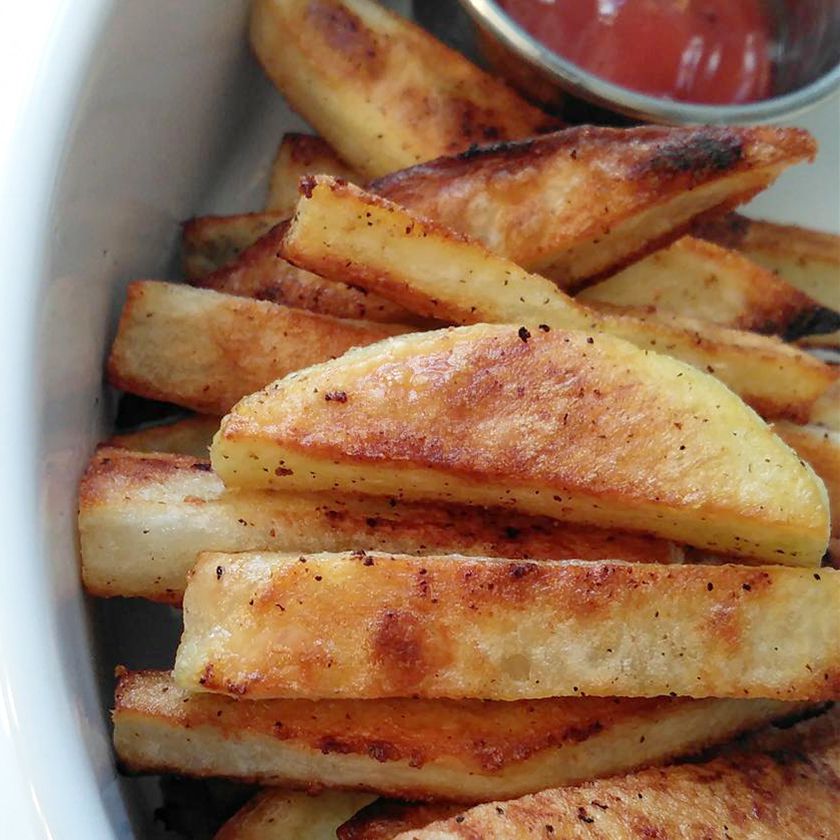 Crispy Baked Garlic French Fries