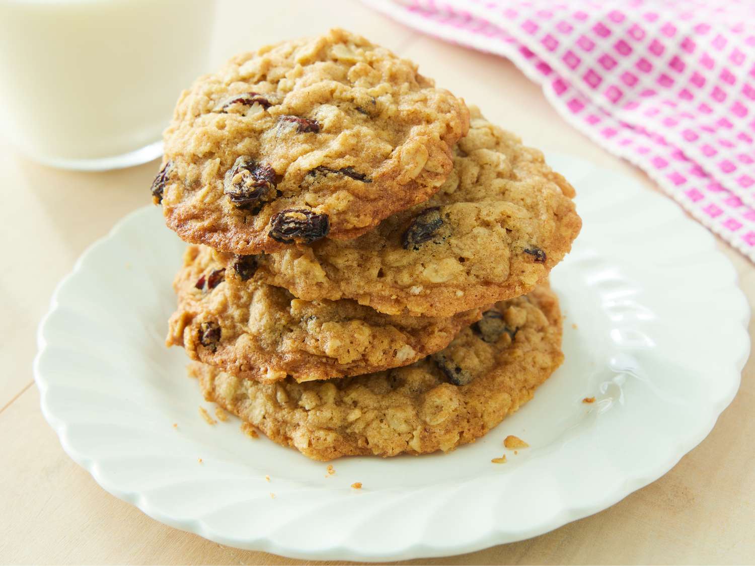 Crispy Oatmeal Raisin Cookies