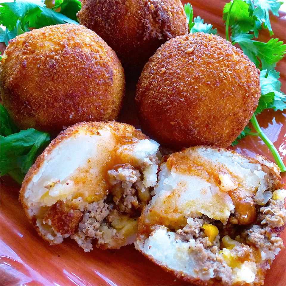 Crispy Stuffed Potatoes