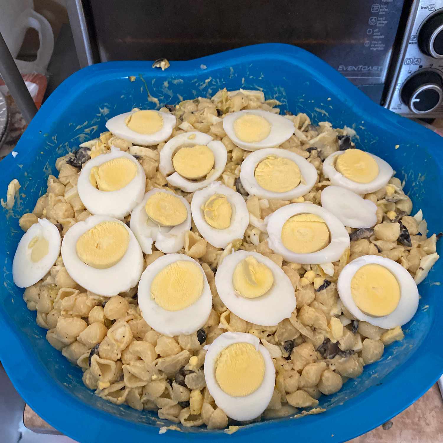 Crowd-Pleasing Macaroni Salad