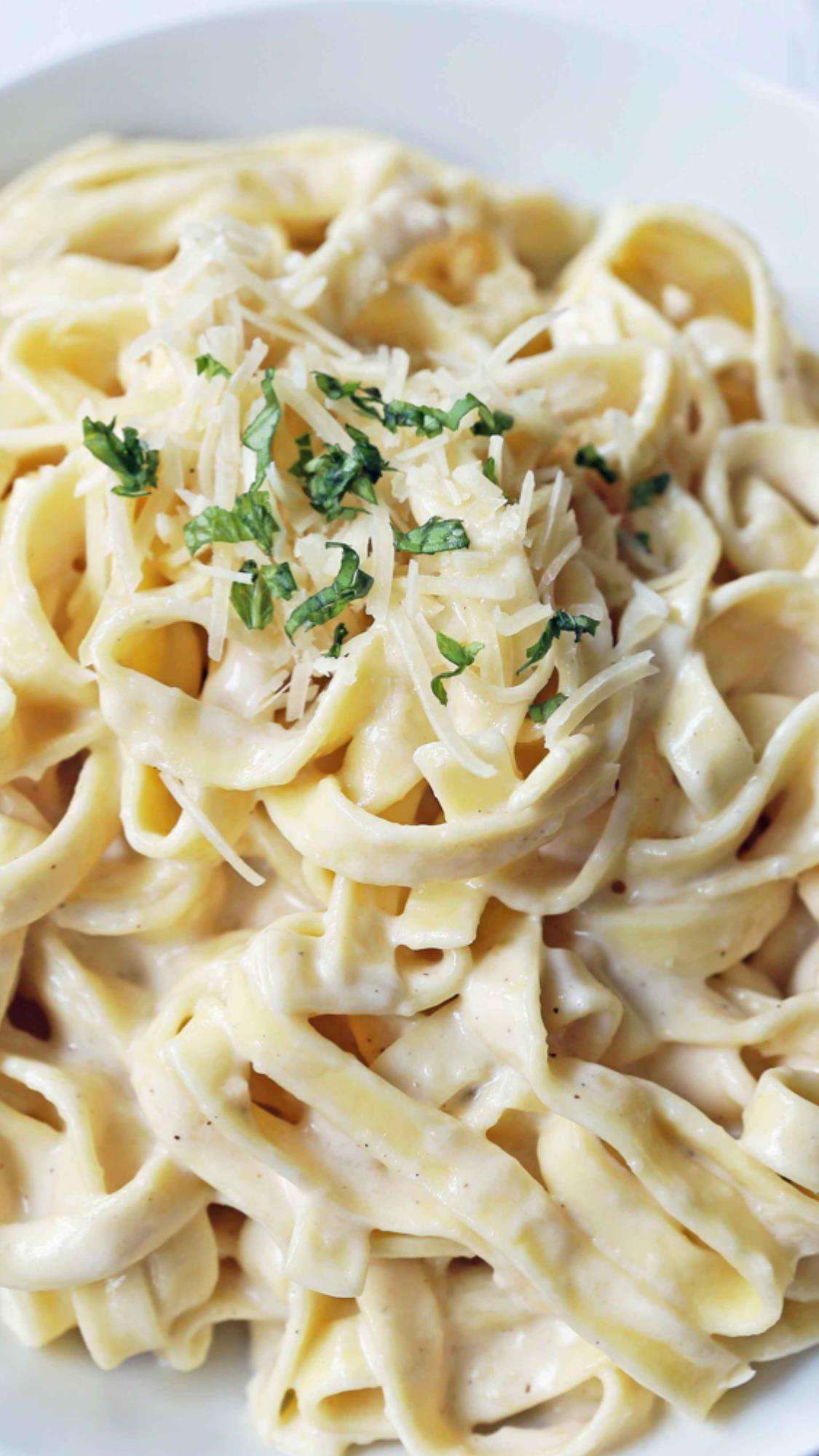 Decadent Fettuccine Alfredo