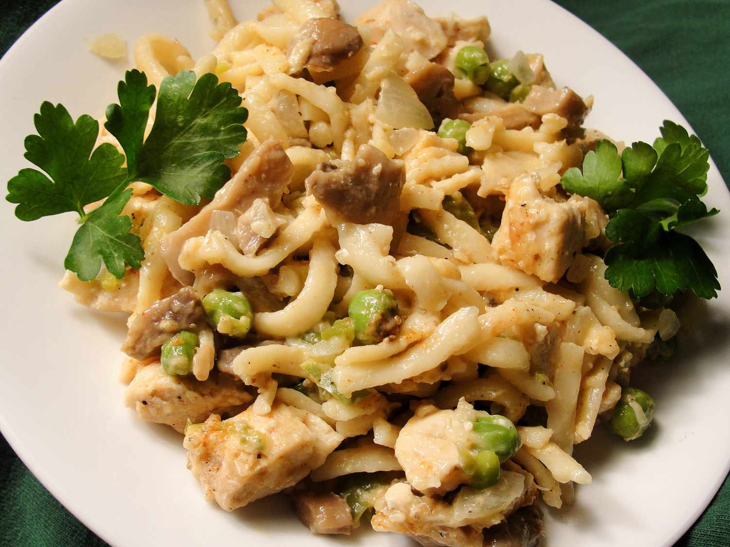 Deluxe Tetrazzini Casserole