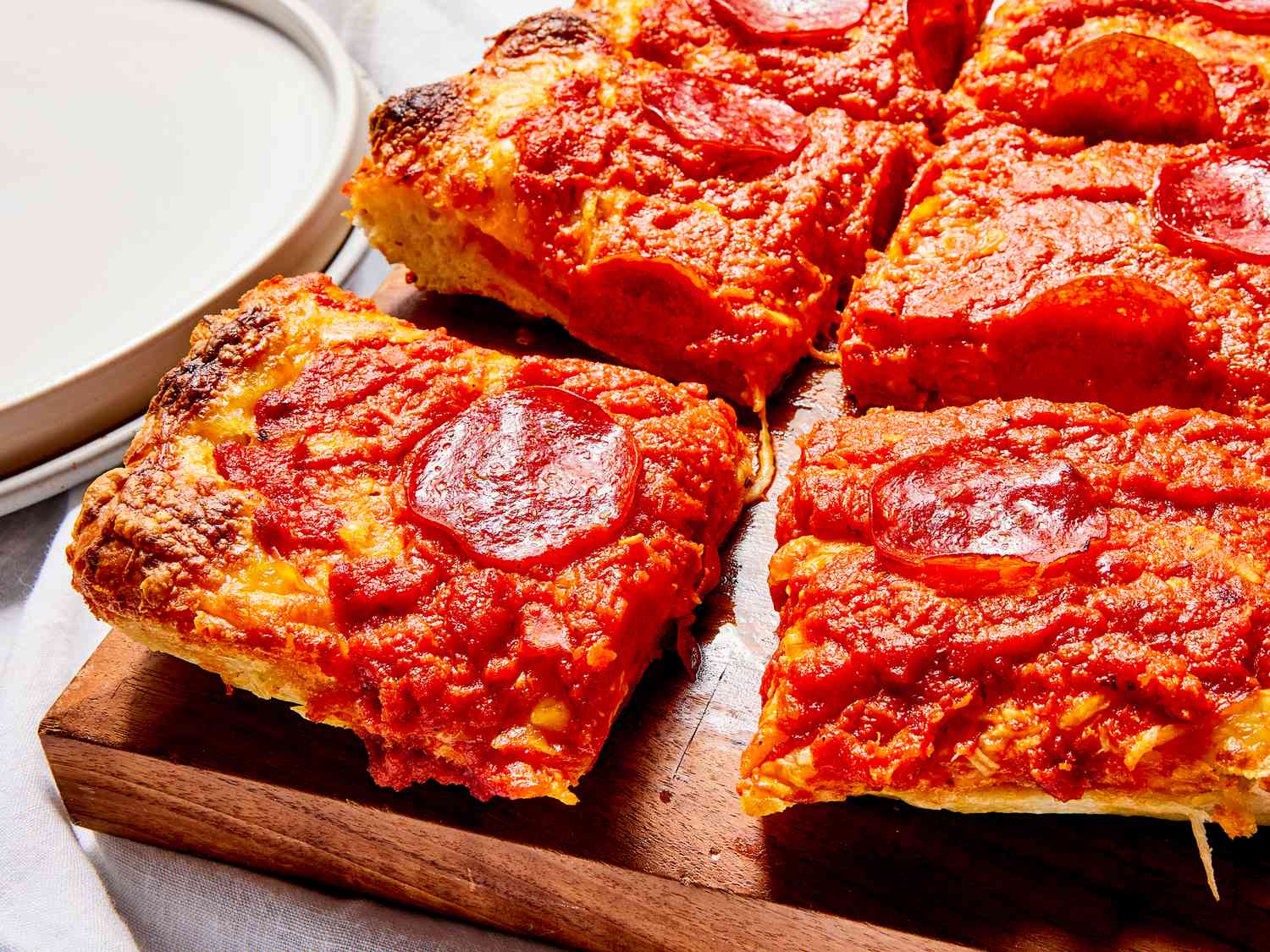 Detroit-Style Deep Dish Pizza