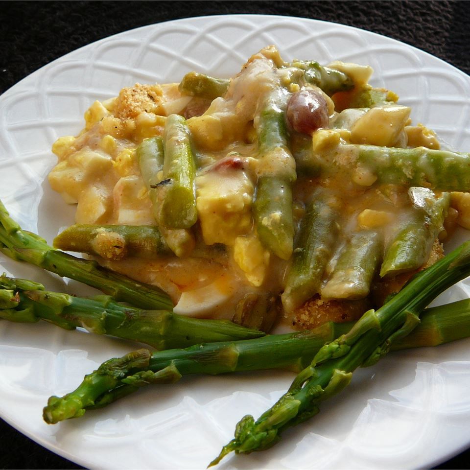 Easy Asparagus Casserole with Canned Asparagus