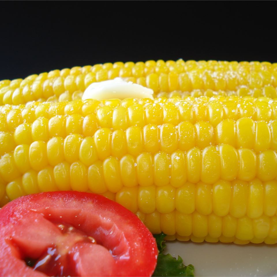 Easy Microwave Corn on the Cob
