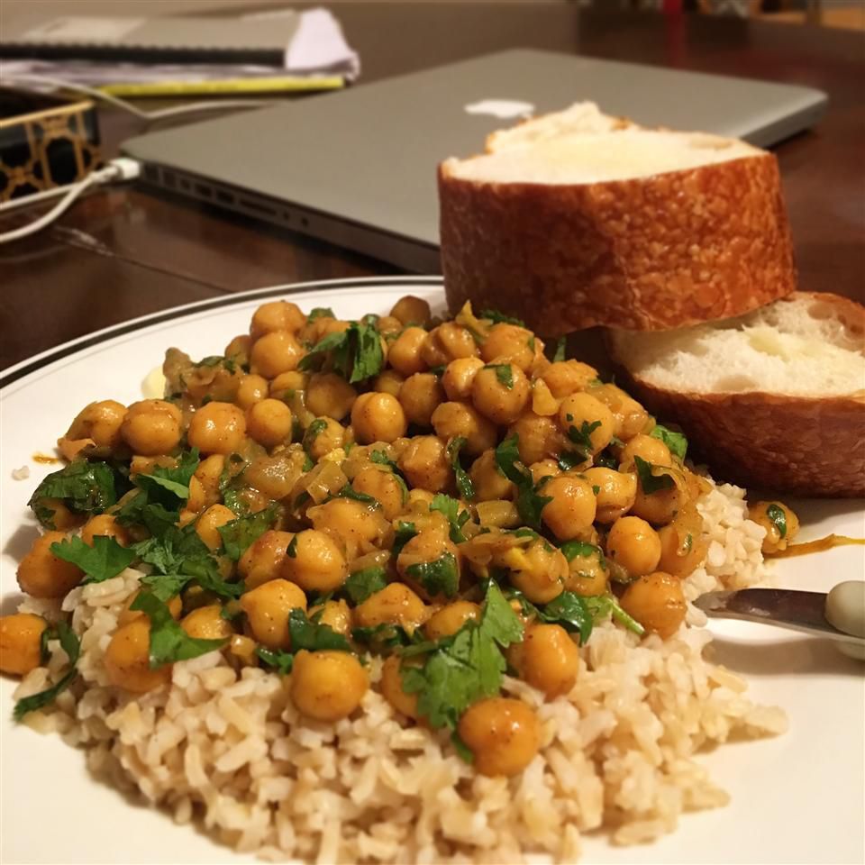 Easy One-Pot Chickpea Stew