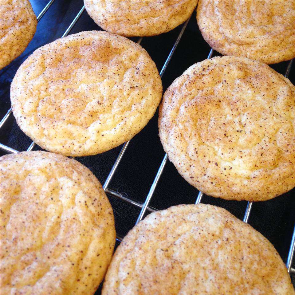 Easy Snickerdoodle Cookies