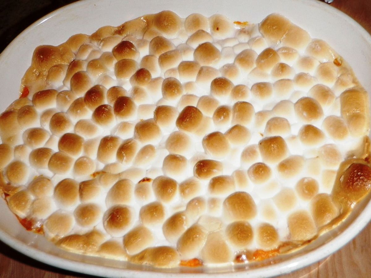 Easy Sweet Potatoes Casserole