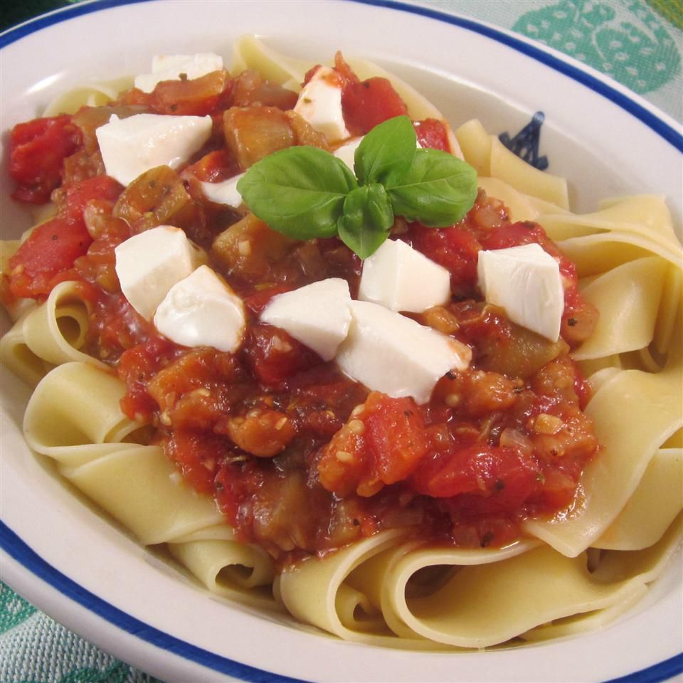 Eggplant Oregano Pasta with Tomato Sauce