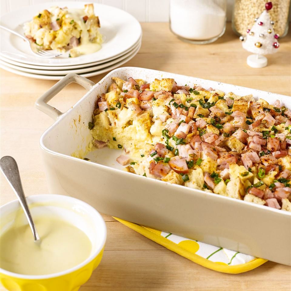 Eggs Benedict Breakfast Bake