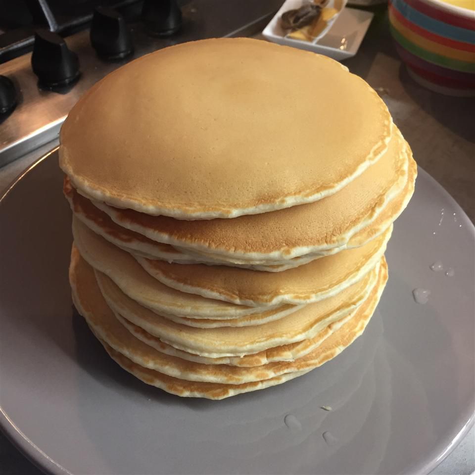 Fluffy Cinnamon Pancakes