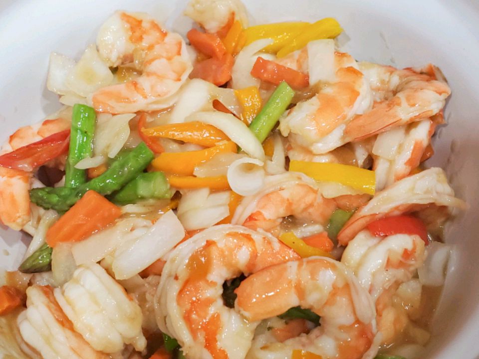 Garlic Ginger Shrimp Stir-Fry