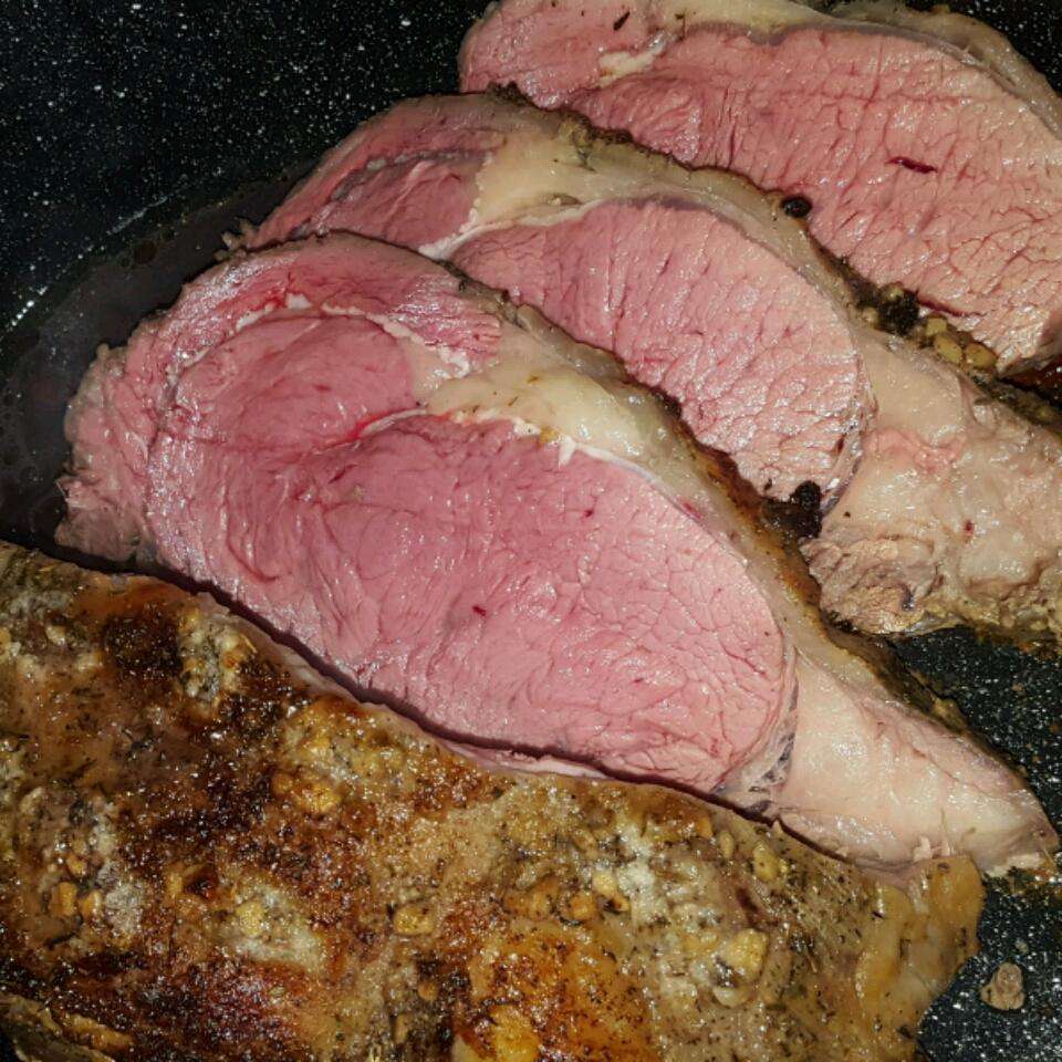 Garlic-Infused Prime Rib Roast
