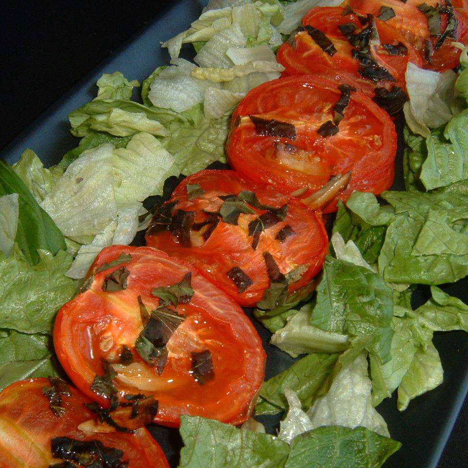 Garlic Roasted Roma Tomatoes