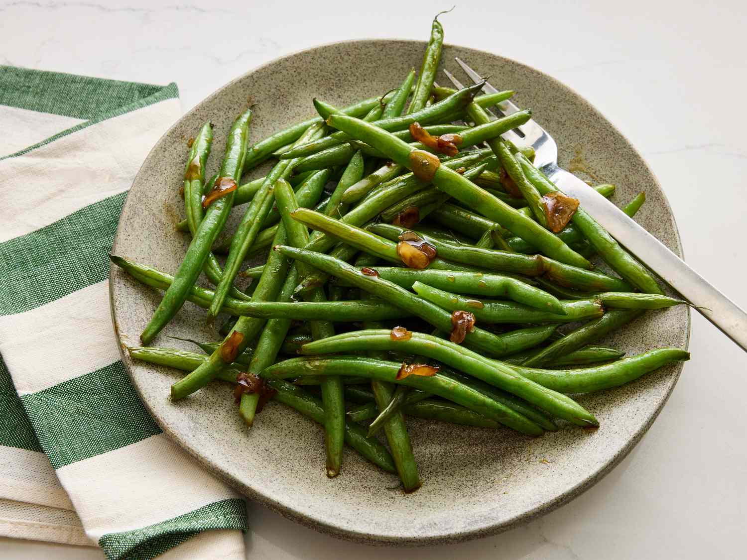 Garlic Stir-Fried Green Beans
