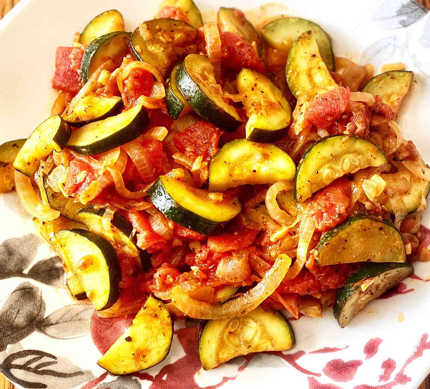 Garlic Zucchini Stir Fry