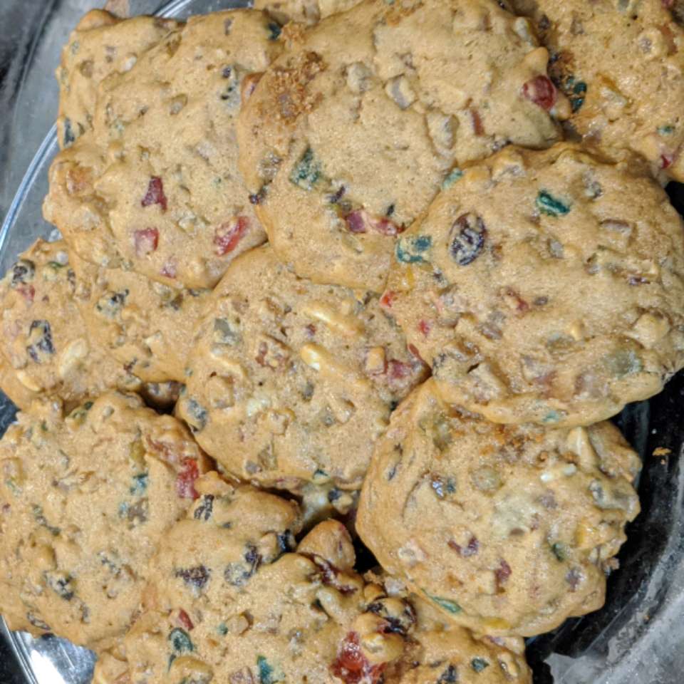 Grandma's Fruitcake Cookies