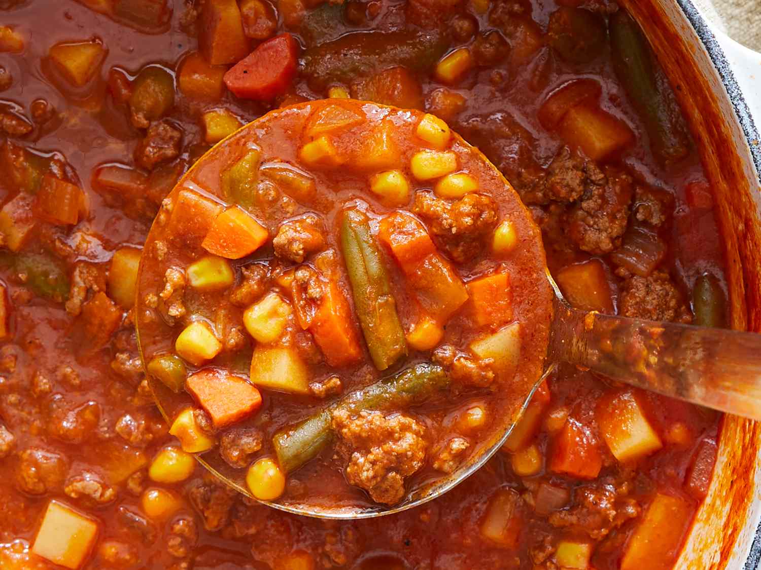 Grandma's Hearty Vegetable Soup