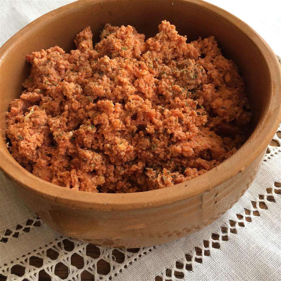 Greek Eggs with Tomato