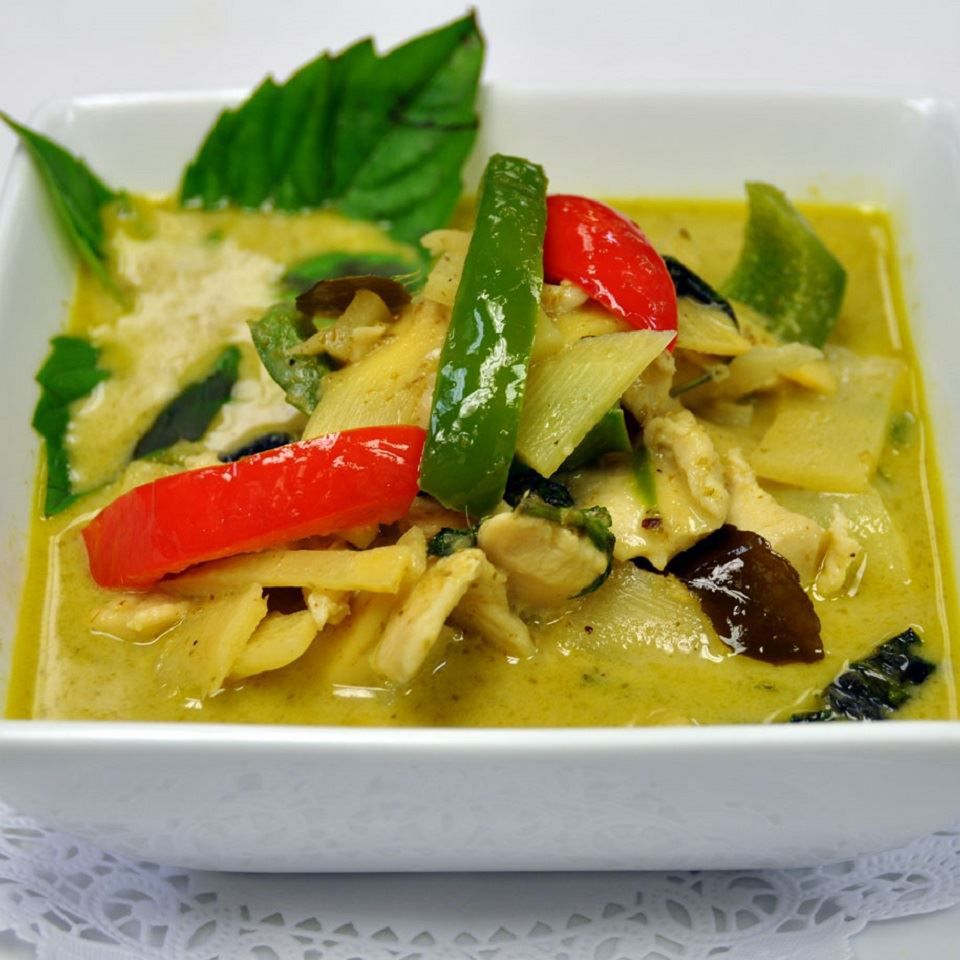Green Chicken Curry