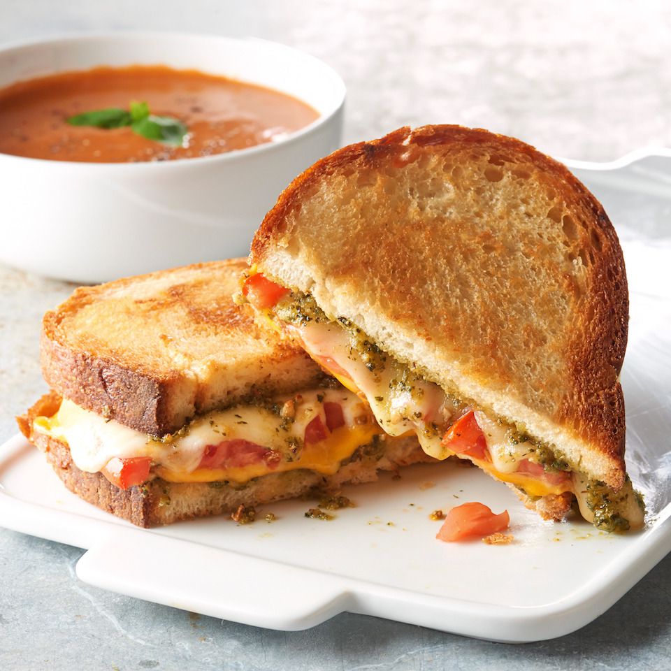 Grilled Cheese with Pesto