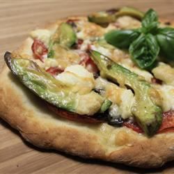 Grilled Chicken Avocado Pizza