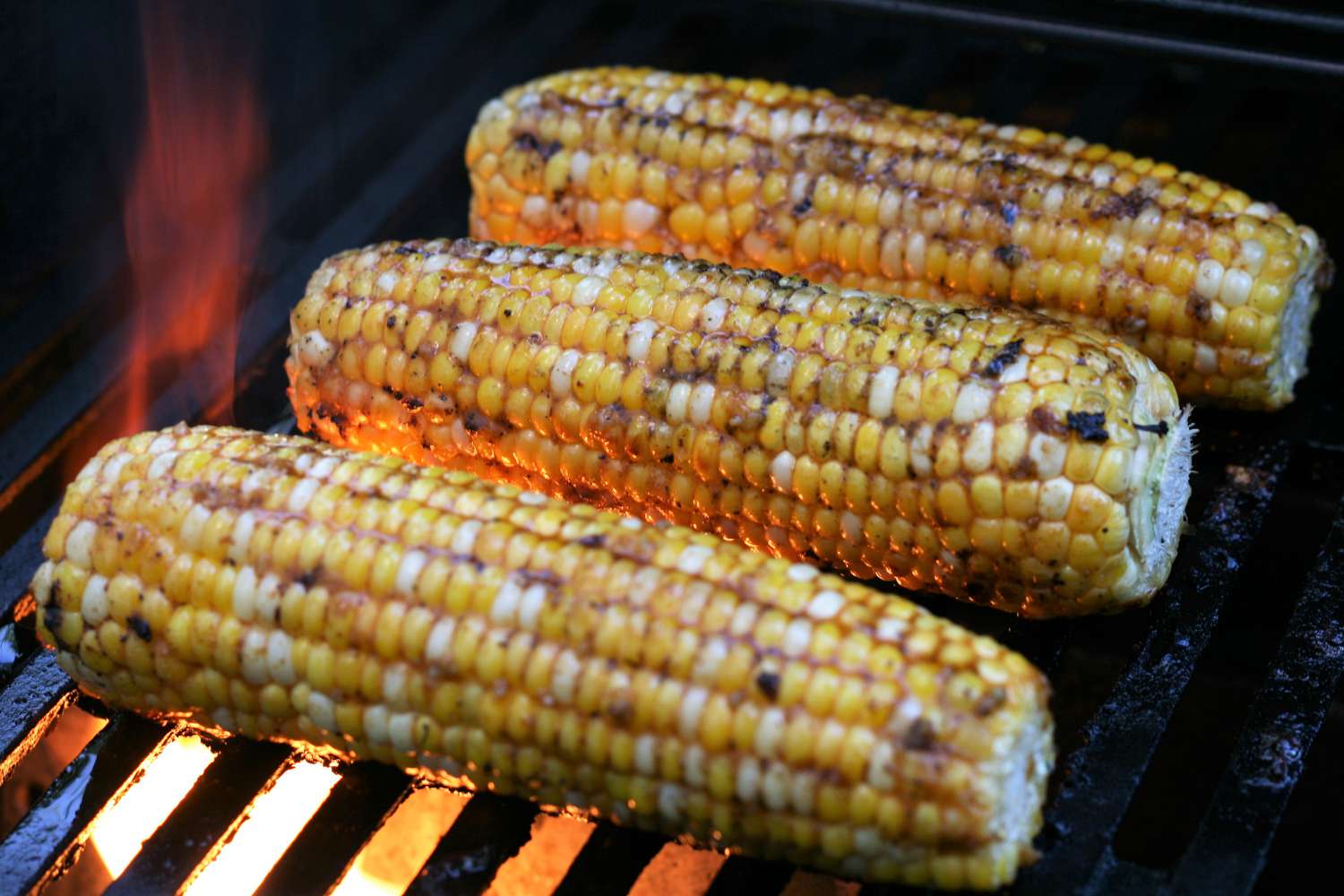 Grilled Corn with Garlic Butter