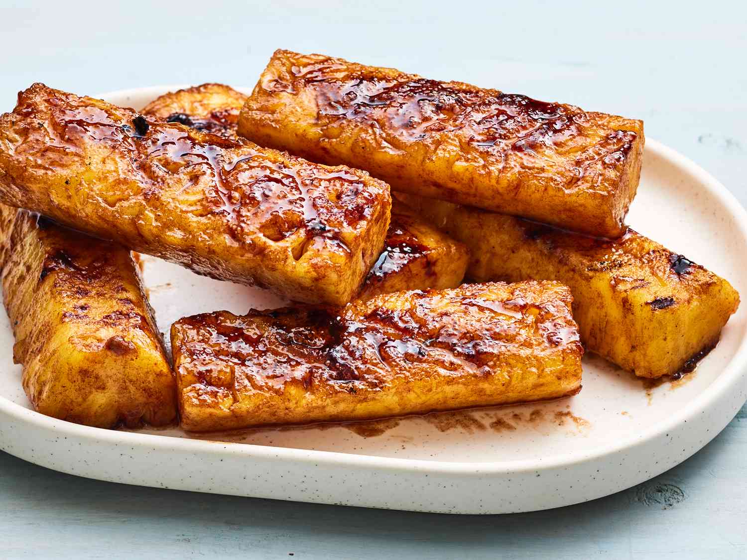 Grilled Pineapple with Cinnamon