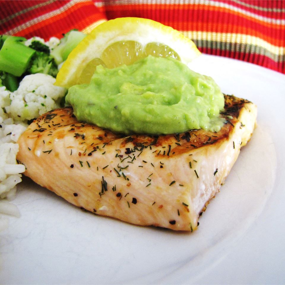 Grilled Salmon with Creamy Avocado Dip