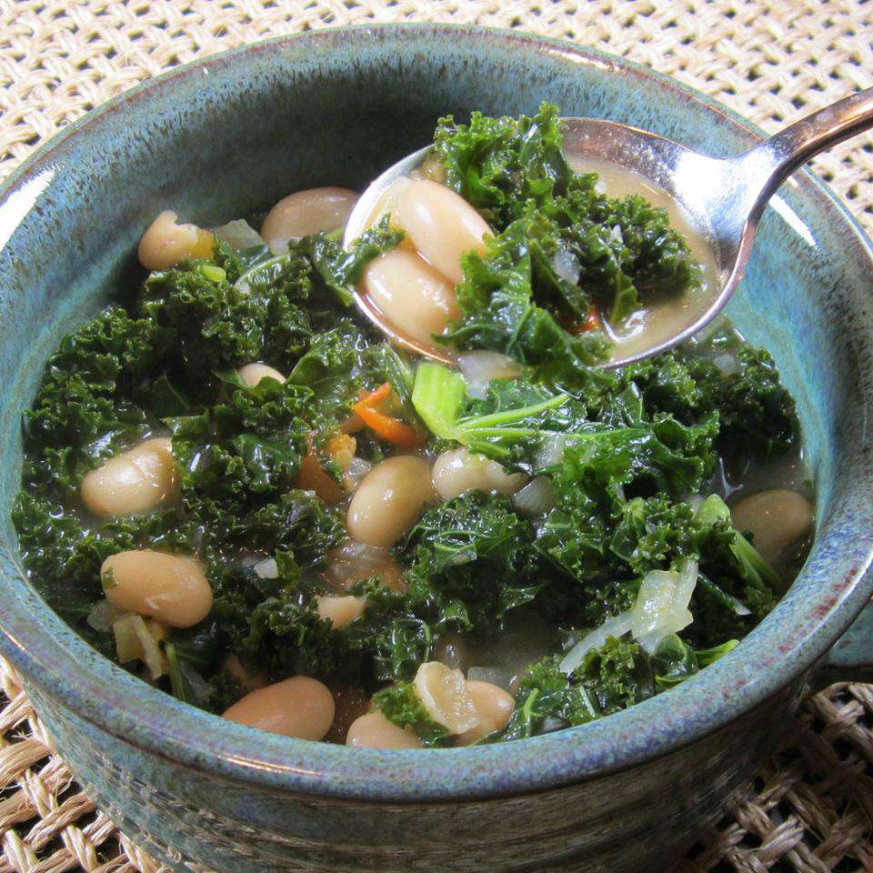 Hearty Kale Soup