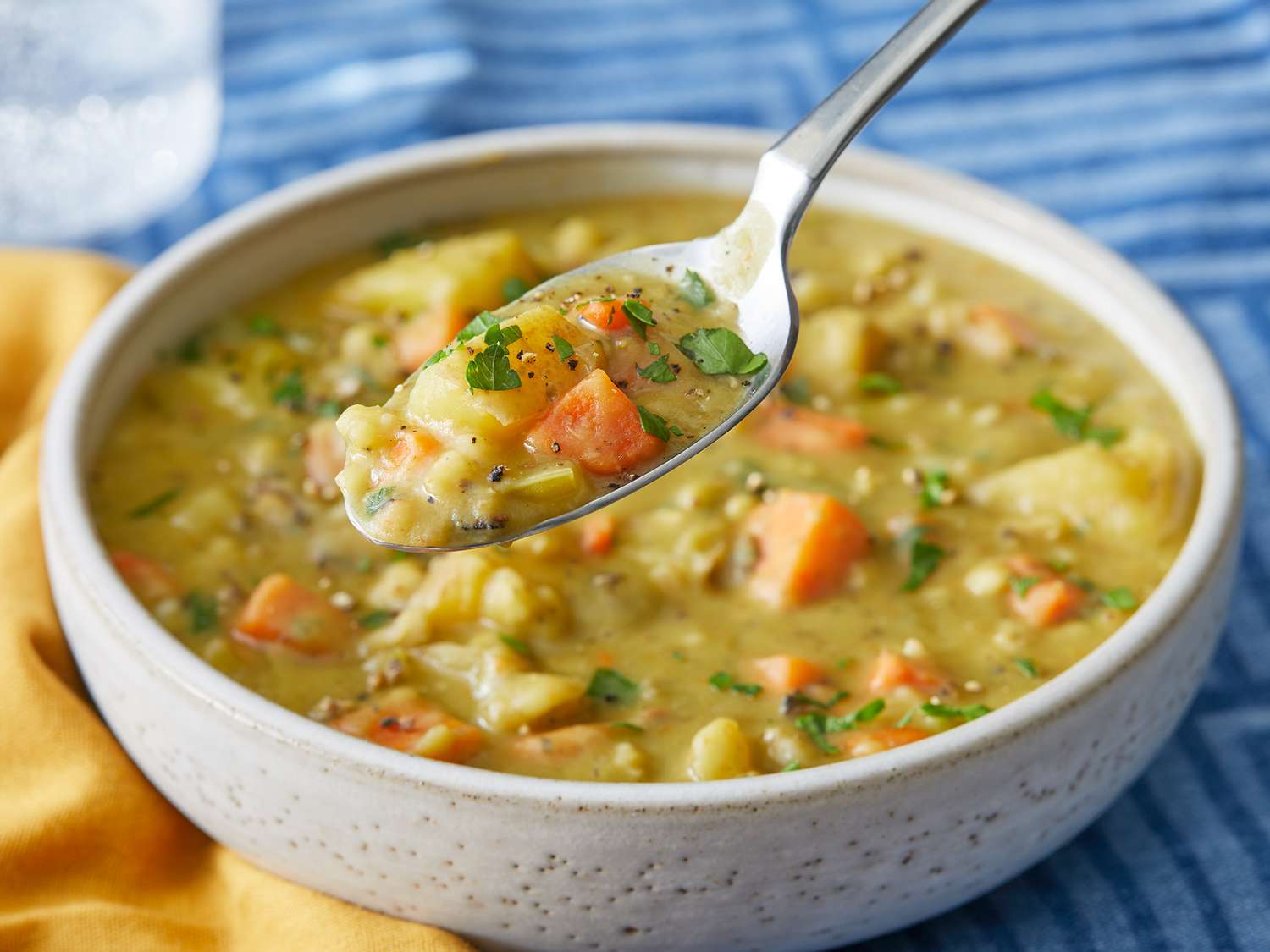 Hearty Vegan Split Pea Soup