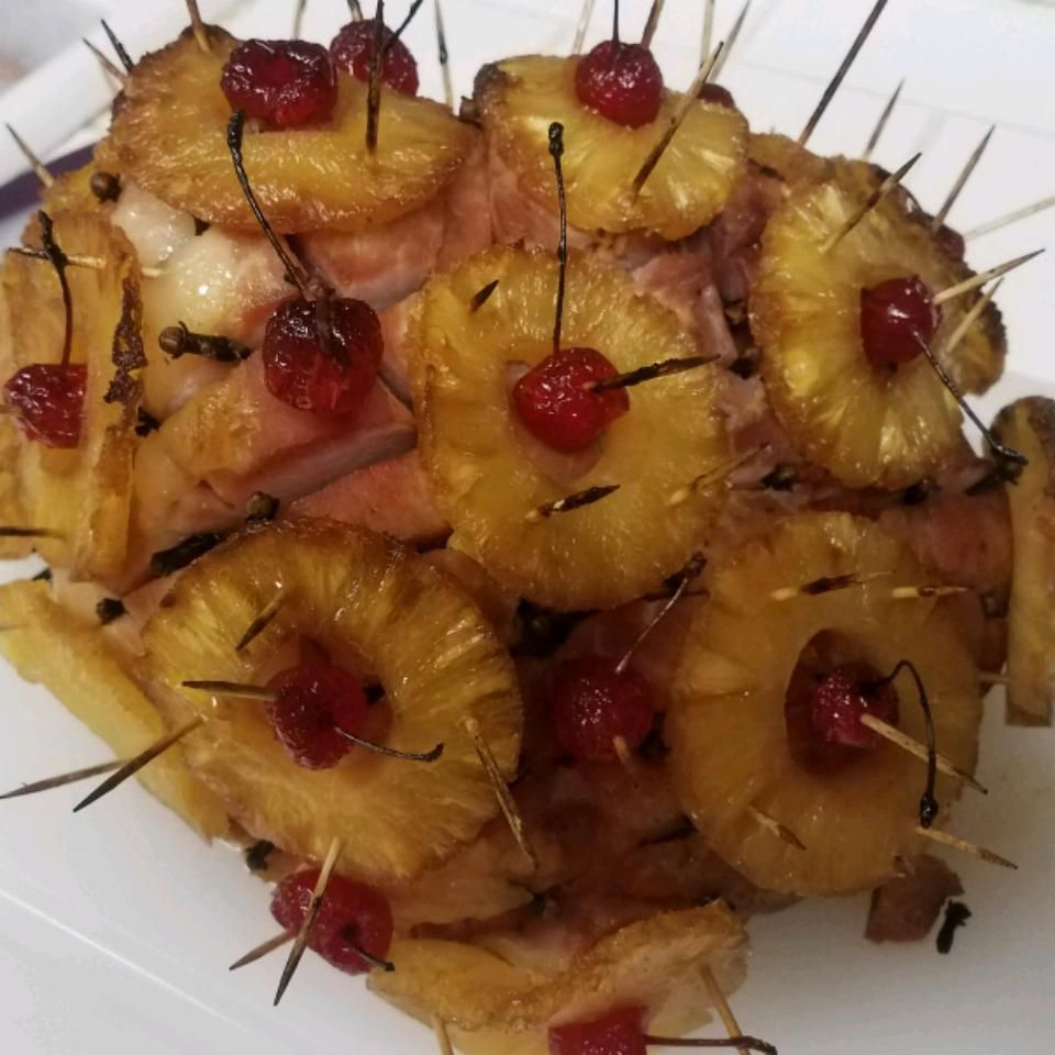 Holiday Ham with Pineapple and Brown Sugar Glaze