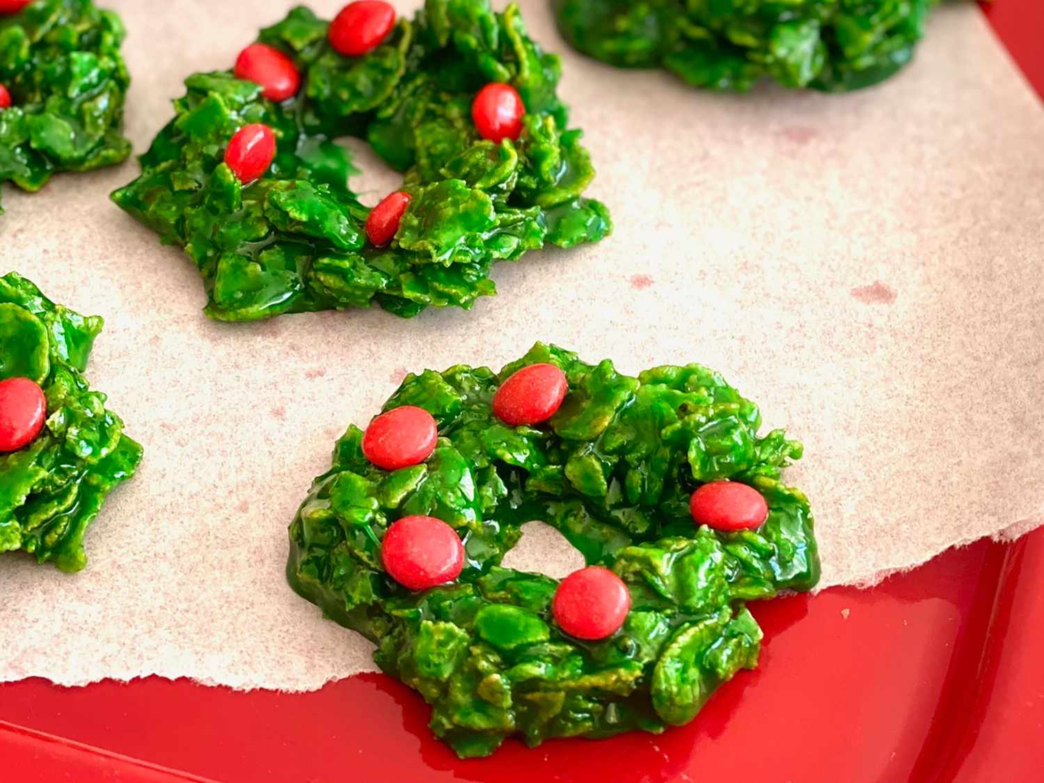 Holiday Wreath Cookies