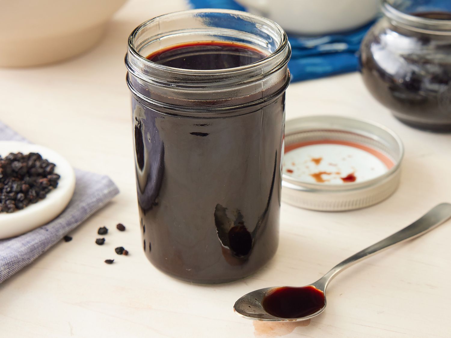 Immunity-Boosting Elderberry Syrup