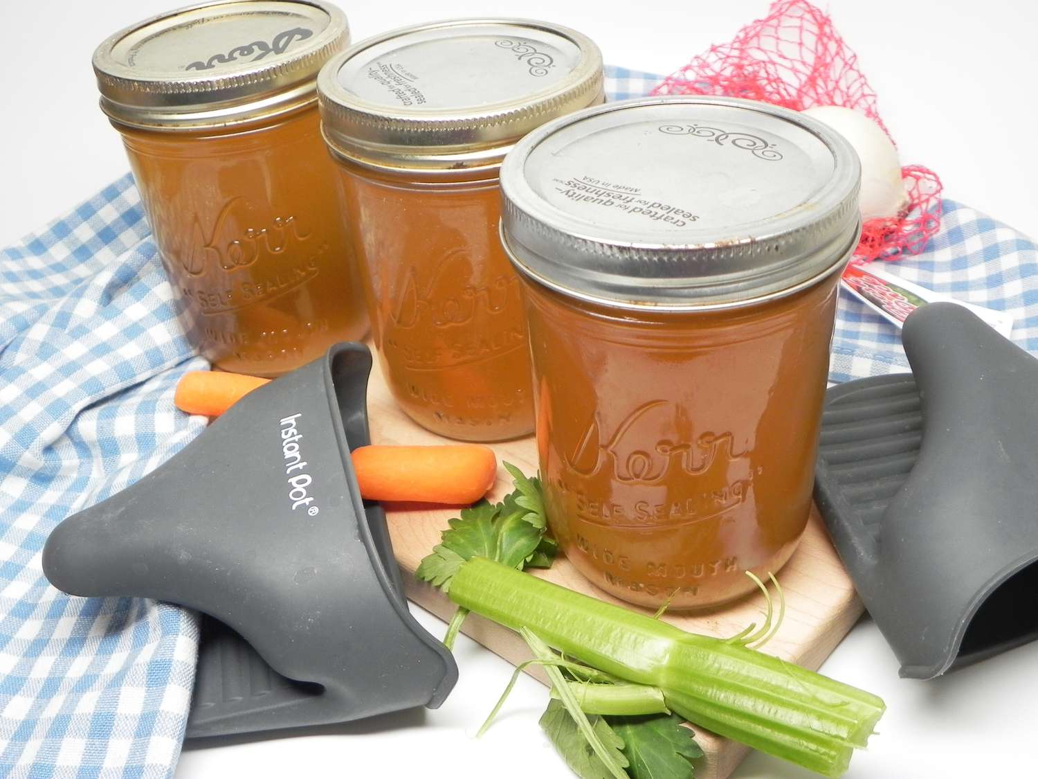 Instant Pot Chicken Broth