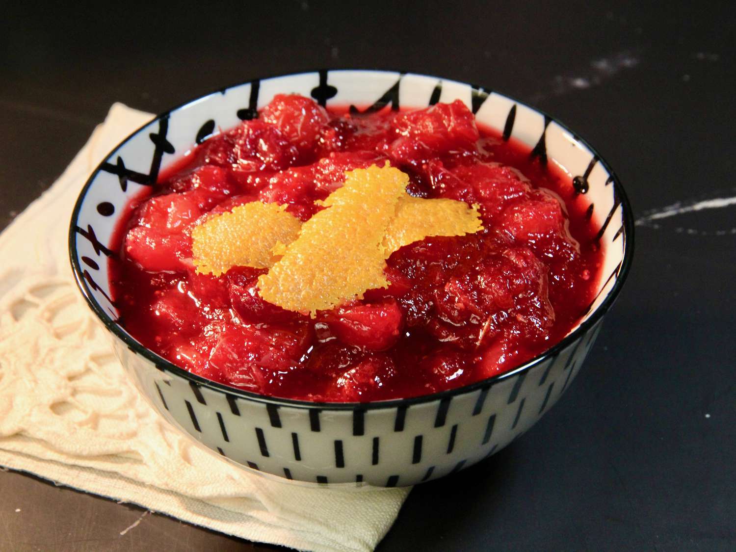 Instant Pot Holiday Cranberry Sauce